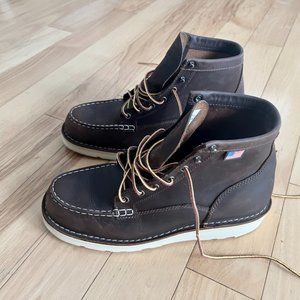 Danner Bull Run Moc Toe Work Boots, Men's size 9.5